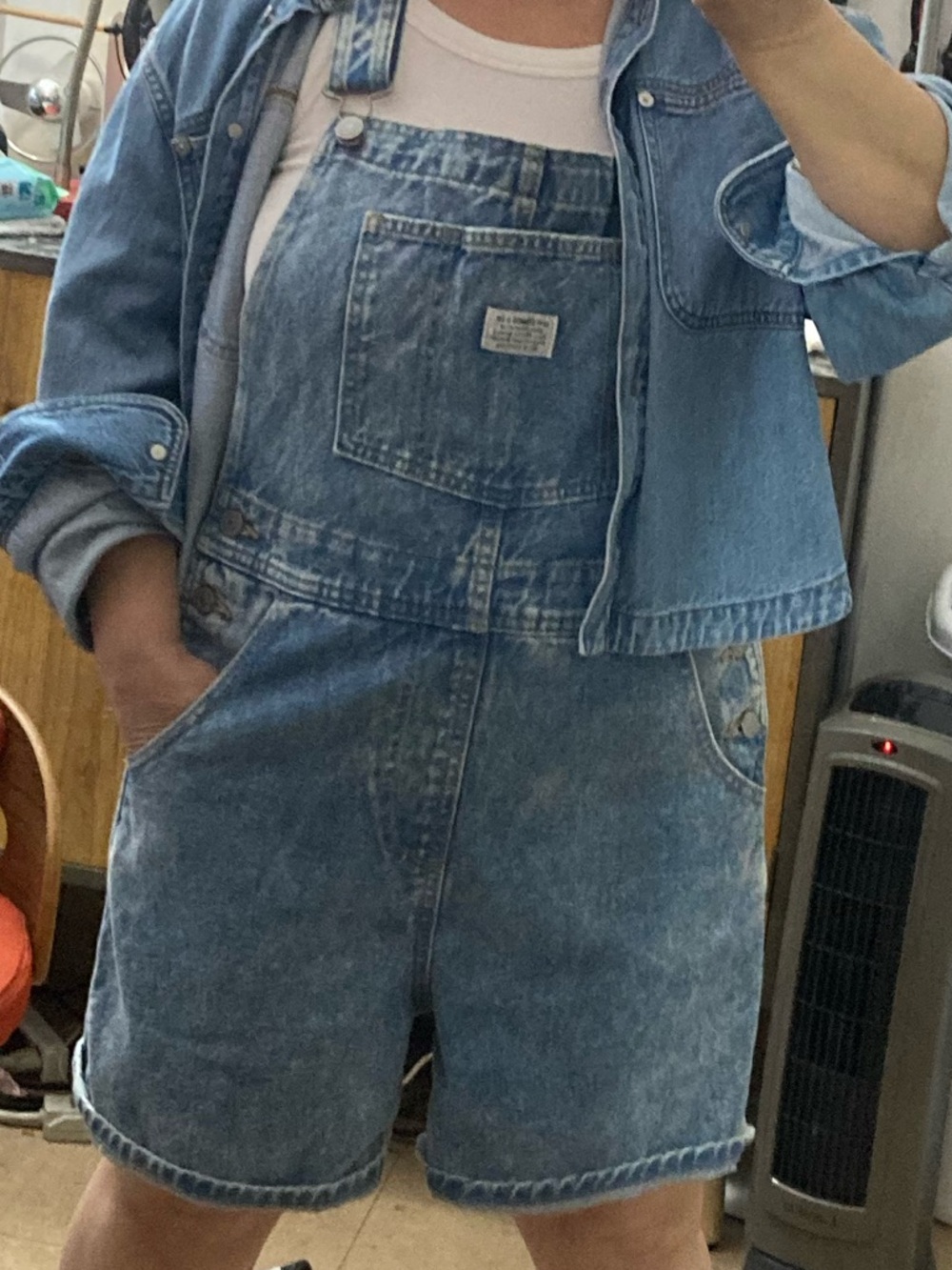 LEVI'S Vintage Blue Denim Shortalls Short Overalls Two hours Brand/Size M - Picture 2 of 15